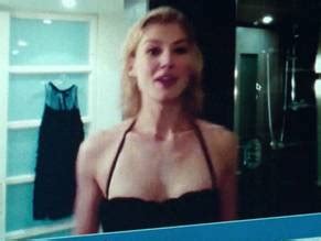 Hector And The Search For Happiness Nude Scenes Aznude