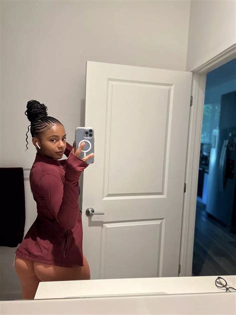 Whats Up Nudes Gonewildcolor Nude Pics Org