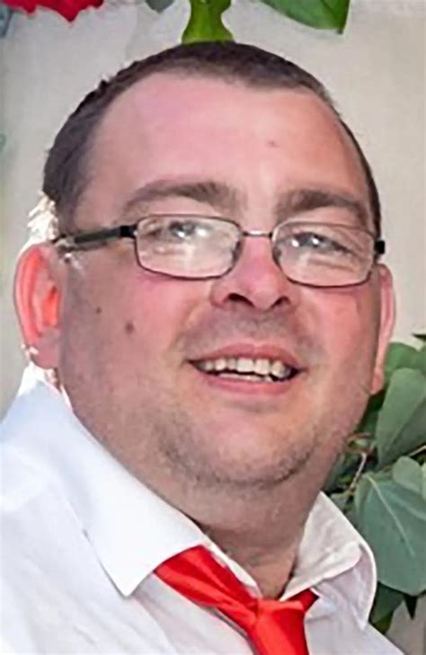 Mind Blowingly Stupid Moment Trucker Is Distracted By Porn Before