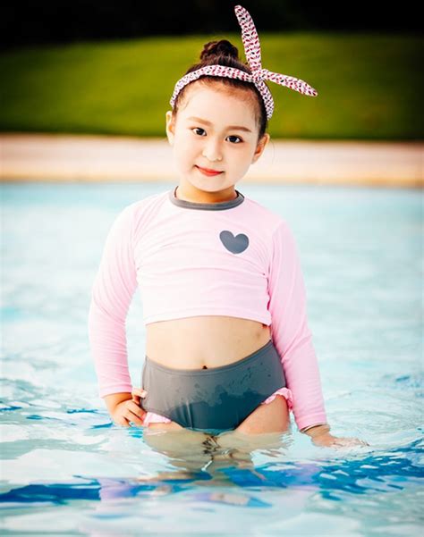 H L Tr N B Nh M U Nh B Ng Bia M C Bikini Ang Khi N C Ng Ng M Ng S T X Nh X Ch