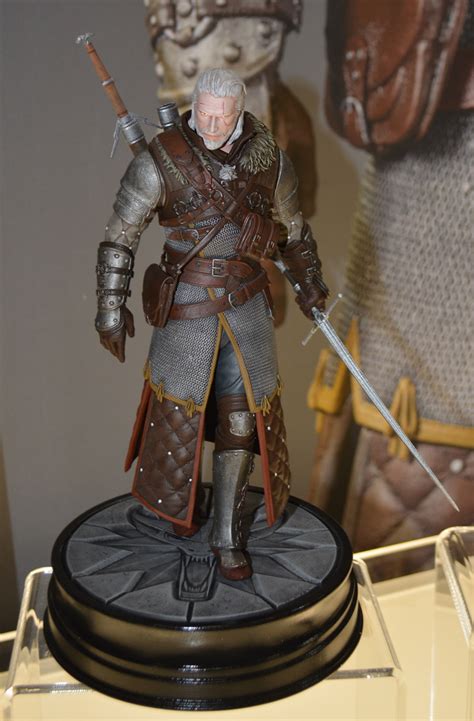 Toyfair Dark Horse Deluxe Expands The Witcher 3 Wild Hunt” Figure