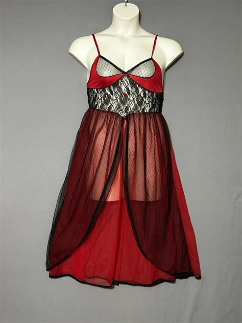 Vintage Lingerie Night Gown Womens Large Red And Bla Gem