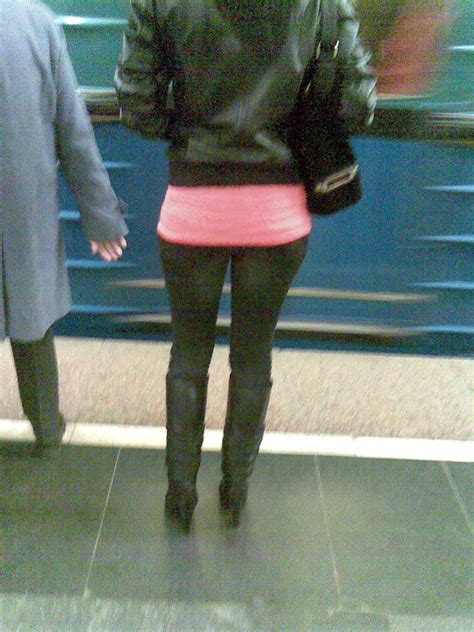 Художник, который не умеет рисовать. И не любит: Попы прекрасных ...