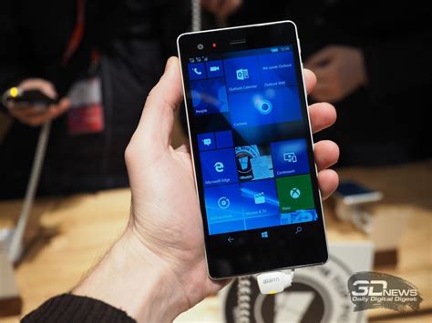 MWC 2016: бизнес-смартфон VAIO на основе Windows 10 Mobile