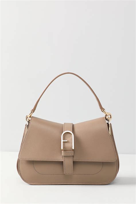 Кожаная сумка сетчел Flow Mini Furla - цена 47990 ₽ купить в интернет ...