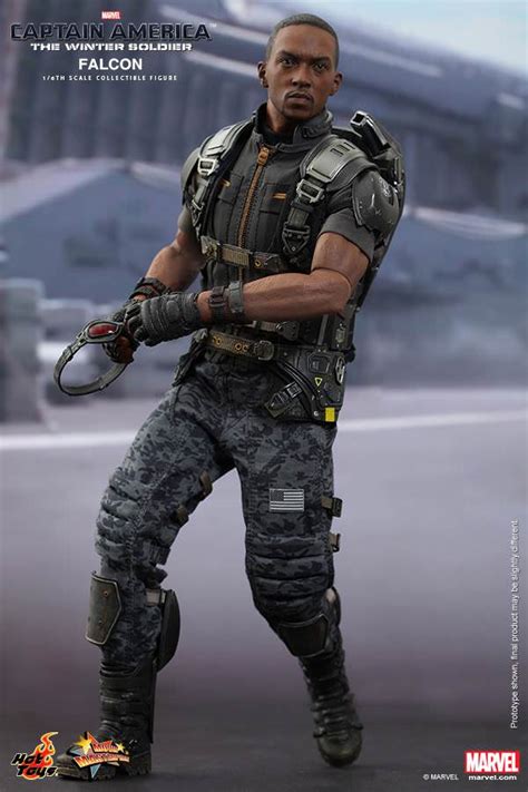 Hot Toys MMS 245 Captain America TWS Falcon Hot Toys Complete Checklist