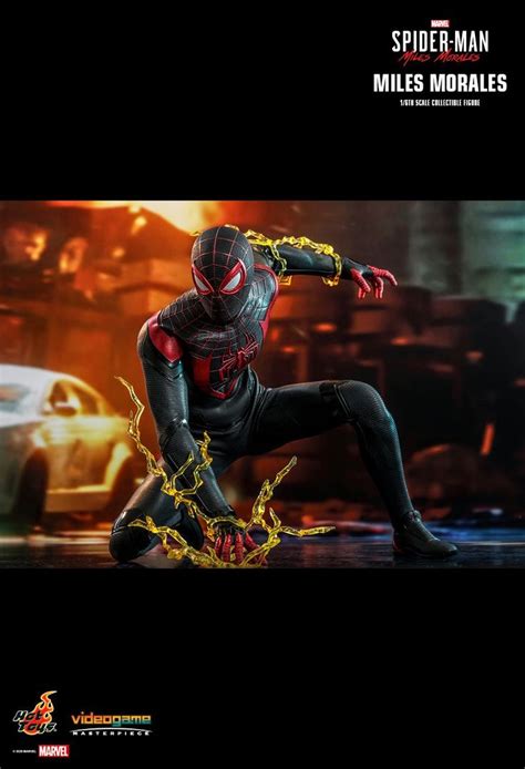 Hot Toys Marvels Spider Man Miles Morales Miles Morales 1 6th Scale Collectible Figure