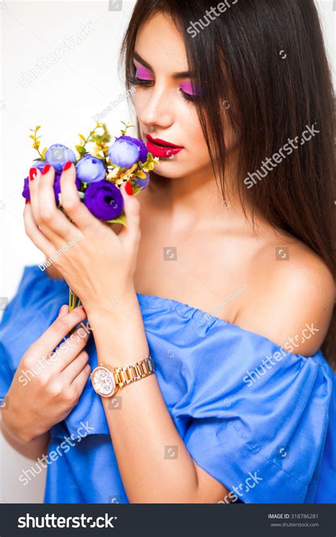 Attractive Sexy Sports Model Long Brunette Stock Photo Shutterstock