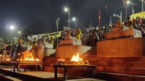 Aarti at Saryu River Ghat in the evening... | Stock Video | Pond5