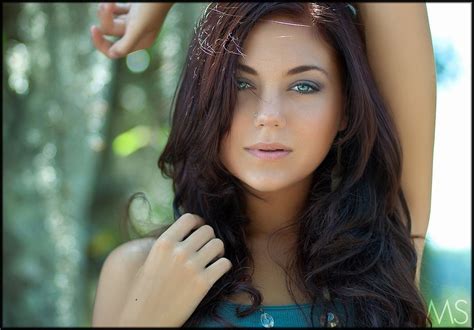 Blue Eyes Bottomless Art X Hot Hd 1080P Eyes Girls Anime Blue HD Wallpaper