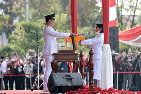 Momen Terakhir Gubernur Jabar Ridwan Kamil Pimpin Upacara Kenegaraan