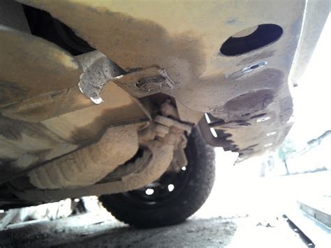 Снятие и установка переднего бампера Nissan Note 2004 - 2012