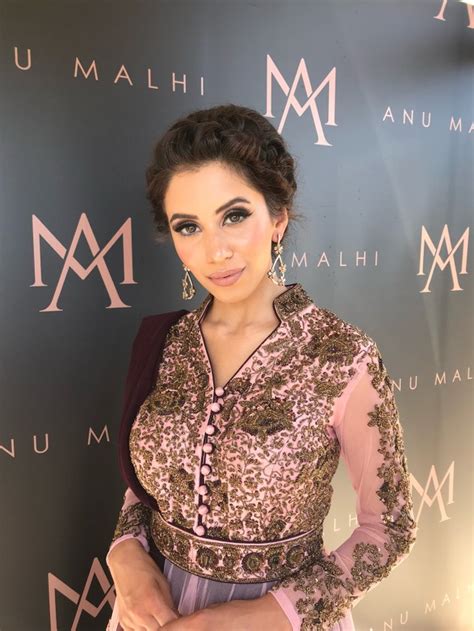 10 Nude Lipstick Looks Every Bride Will Love