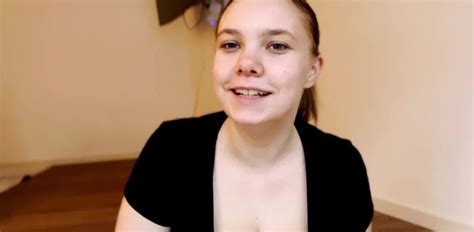 18 Year Old BBW Teen Girl Orgasm TheyAreHuge