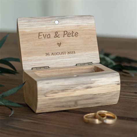 Ringbox Ringk Stchen Holz Zur Hochzeit Personalisiert Heart