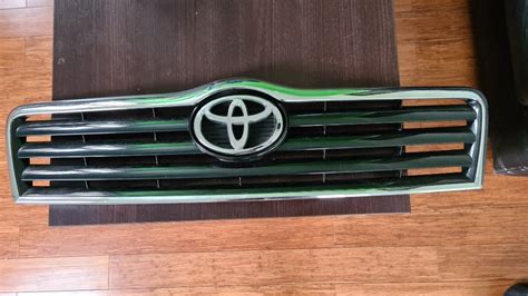 GRILL ATRAPA TOYOTA AVENSIS T25 03 06 Choszczno Kup Teraz Na