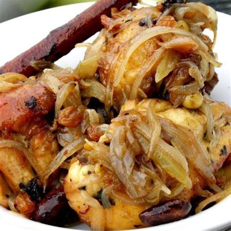 Braised Chicken Recipe With Caramelized Onions — Eatwell101