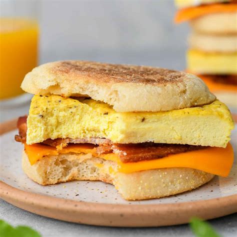 Breakfast Egg Sandwiches - JoyFoodSunshine