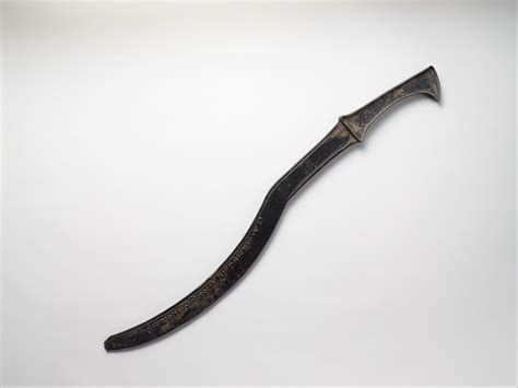 Sickle Sword Assyrian Middle Assyrian The Metropolitan Museum Of