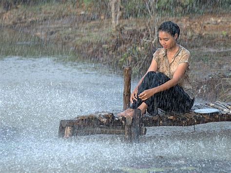 Bông sen vàng Cuộc đua gay cấn