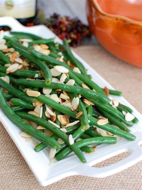 Green Beans With Brown Butter And Toasted Almonds A Cedar Spoon