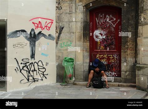 Dali Paris Museum Hi Res Stock Photography And Images Alamy