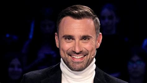 Γιώργος Καπουτζίδης Ως gay δεν μου επιτρεπόταν να έχω όνειρα AlphaNews