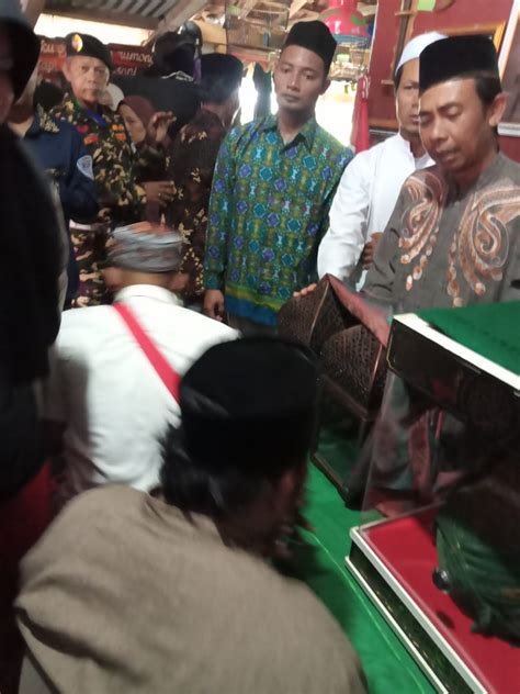 Artefak Jejak Peninggalan Sejarah Nabi Muhammad SAW Tiba Di Brebes