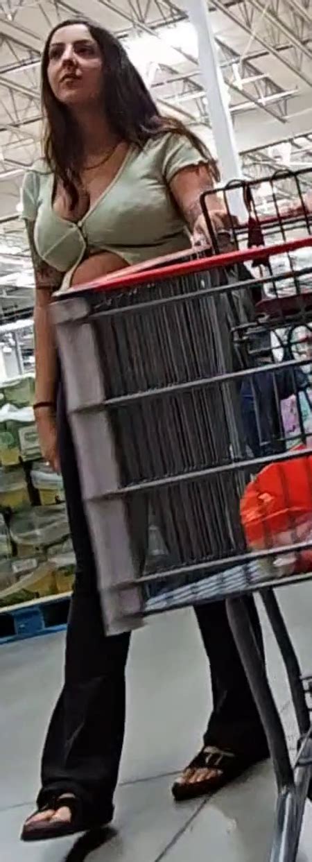 Busty Brunette With Tattoos Costco ITC SERIES Spandex Leggings Yoga Pants Forum