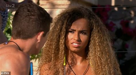 Amber Gill De Love Island Acelera El Pulso Con Un Diminuto Bikini
