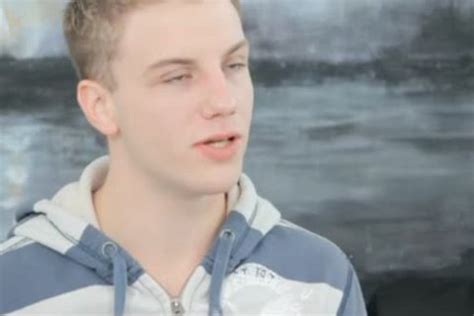 Agent At Ice Gay Tube