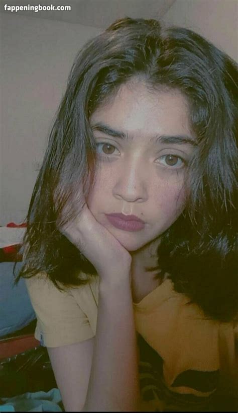 Aniicka Nude Onlyfans Leaks Fappening Page Fappeningbook