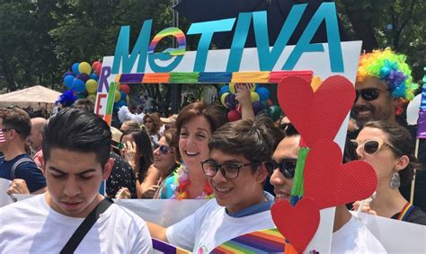 Embajadora De EU Participa En La Marcha Gay De La CdMx Grupo Milenio