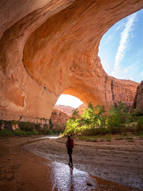 Hiking Coyote Gulch Via The Water Tank Trail In Escalante Utah — Noahawaii