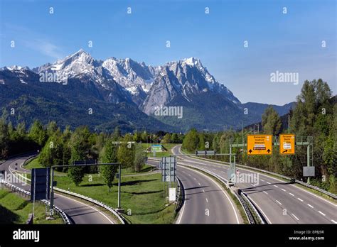 B2 Straße Stockfotos und -bilder Kaufen - Alamy