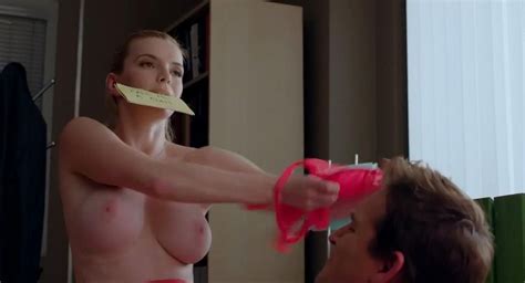 Betty Gilpin Nude Photos And Videos