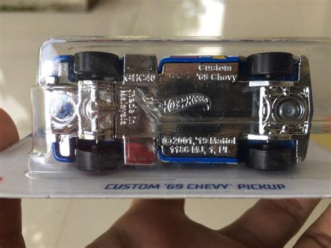 Alfamart Hot Wheels Original Custom Chevy Pickup Hw Art Cars Toys Collectibles Mainan