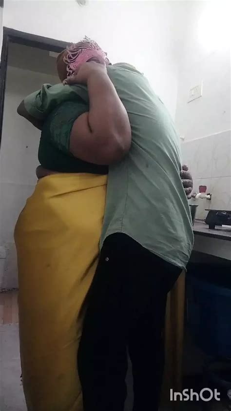 Tamil Chubby Akka Hot With Cylinder Delivery Boy Deep Throat Porn Feat Benita Sweety Xhamster