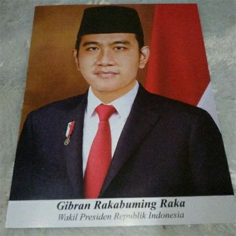 Jual Poster Foto Presiden 2024 Prabowo Gibran Shopee Indonesia