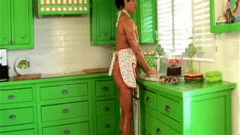 Angela Bodybuilding Babe In The Kitchen Muscle Big Clits Clips4sale