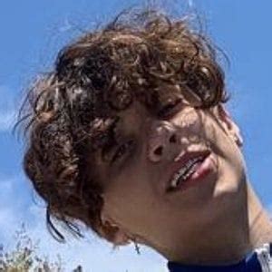 Landon Barker - Bio, Facts, Family | Famous Birthdays