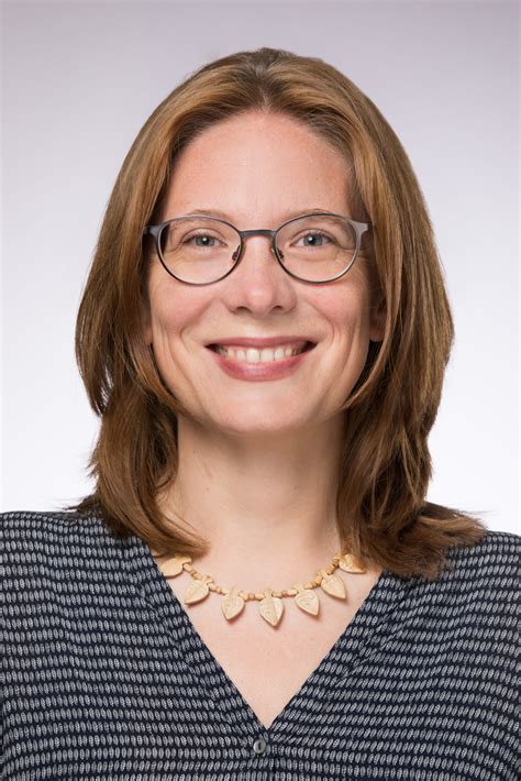 Sarah Baumgarten's Instagram, Twitter & Facebook on IDCrawl