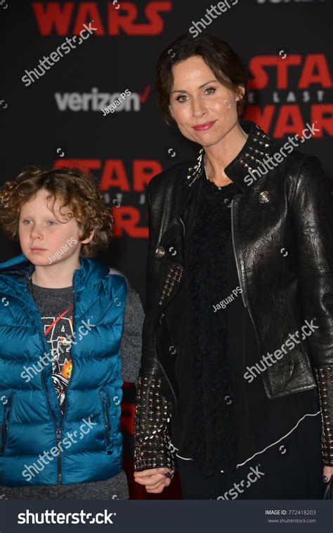 8 Minnie Driver & Henry Story Driver Images, Stock Photos, 3D objects