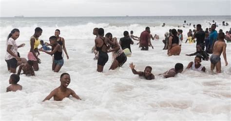 Reconciliation Day: People Ignore Cold Weather to Swim at Durban ...