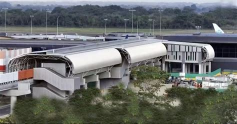 ESTACION DE METRO AEROPUERTO RAMAL L2 PANAMA