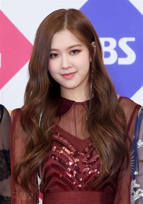 Which hair color suits Rose the best? - Rose (BLACKPINK) - Fanpop