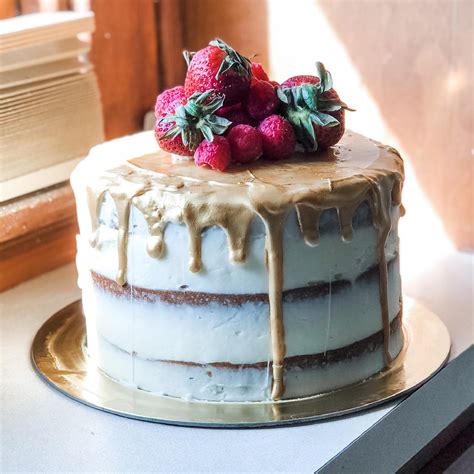 Vanilla Naked Cake With Strawberries Raspberries And Gold Drip R CAKEWIN