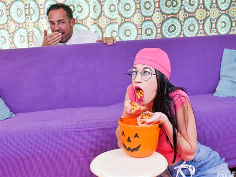 MILF Big Booty PAWG Hardcore Mylfwood Lauren Phillips 098 Porn Pic