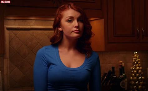 Elyse Dufour Nude Pics Page 1