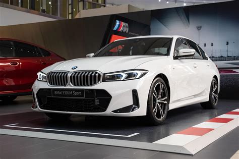 Bmw 330i 2024 Vs 2025 Bmw Ariel Brittni
